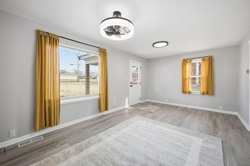 3220 Pickett Road St. Joseph, MO 64503 - Photo 6 of 40