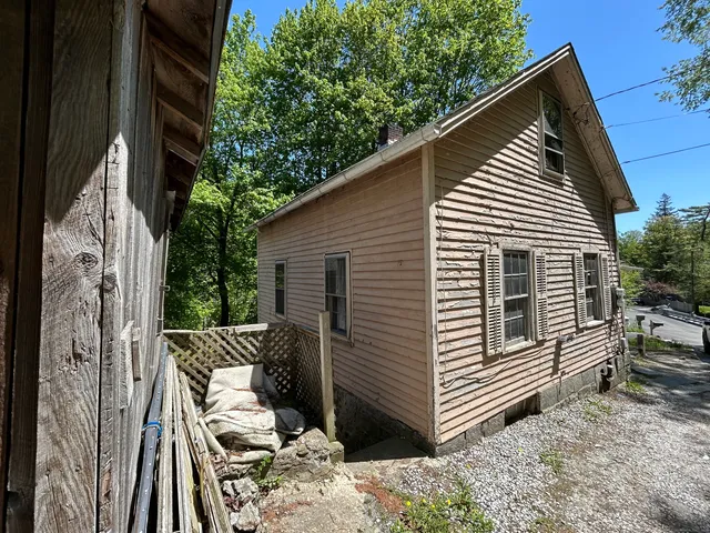 $85,000 | 16 River Place, Norfolk, CT 06058