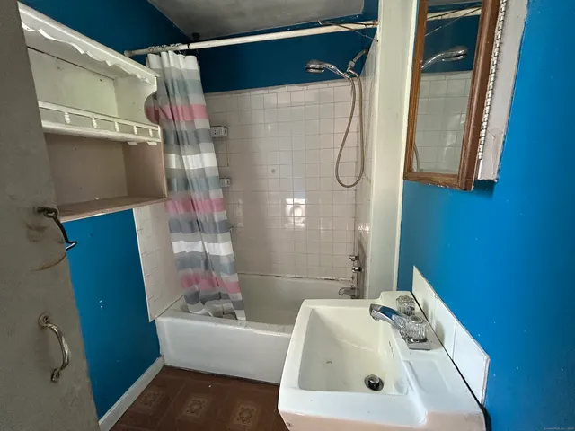 $85,000 | 16 River Place, Norfolk, CT 06058