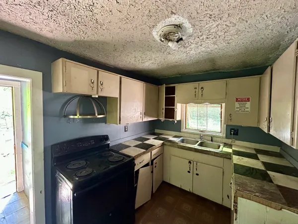 $85,000 | 16 River Place, Norfolk, CT 06058