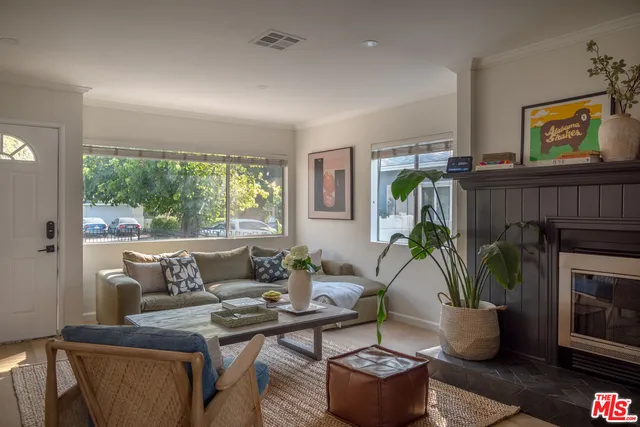 $1,399,000 | 4827 Tilden Avenue, Sherman Oaks, CA 91423