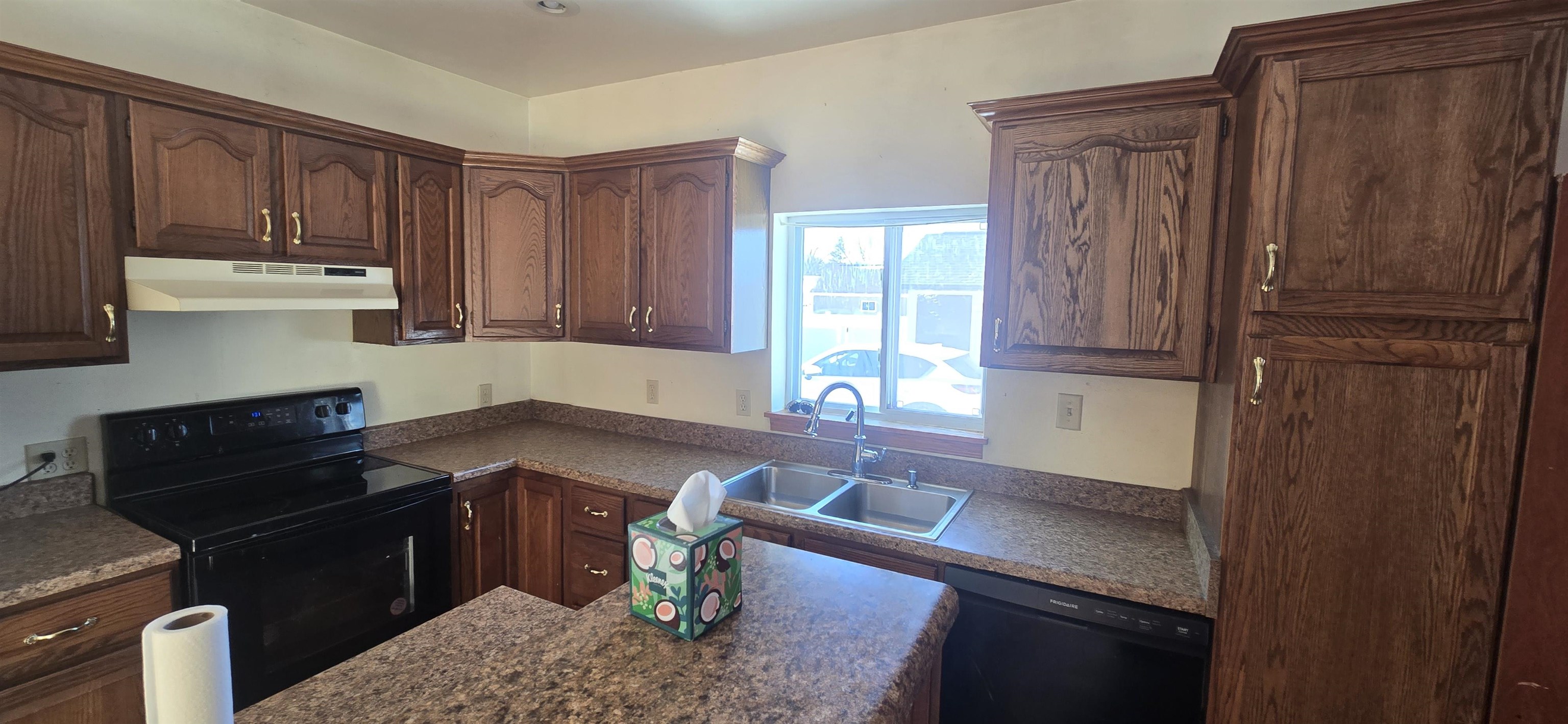 917 Jefferson Street Menasha, WI 54952 - Photo 3 of 11