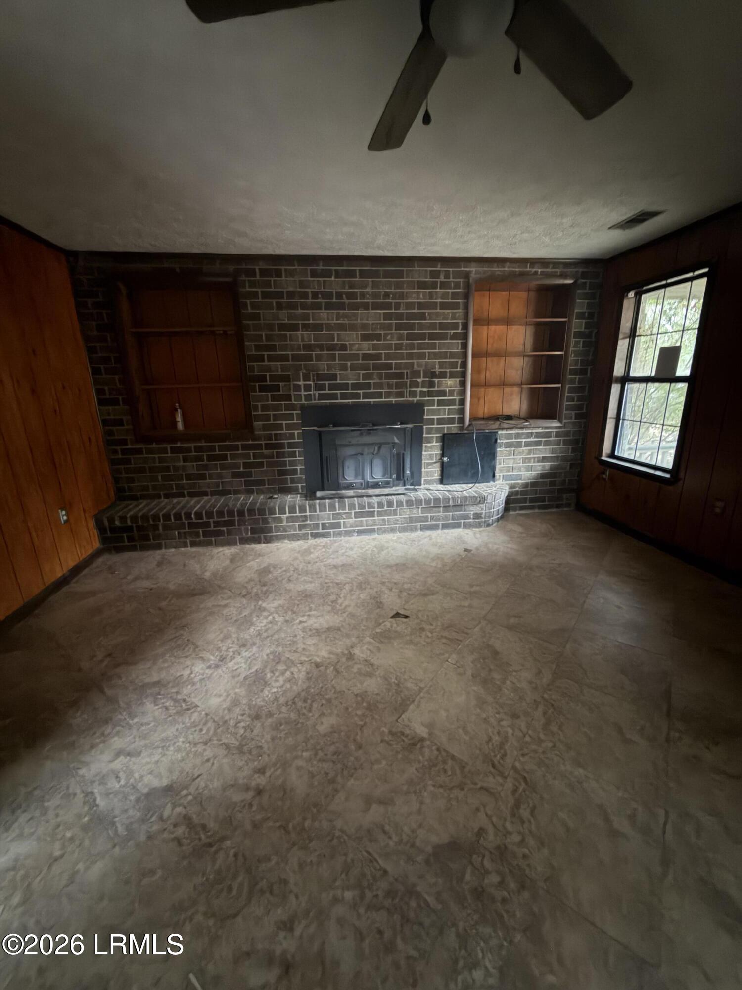 10562 Grays Highway Ridgeland, SC 29936 - Photo 4 of 8 IMG_2536