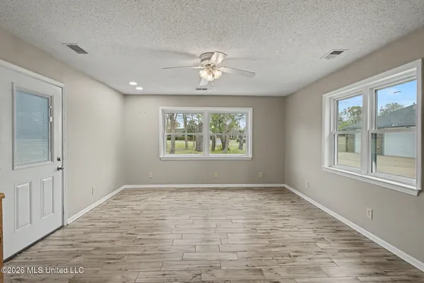 $450,000 | 5900 Paloma Drive, Olive Branch, MS 38654