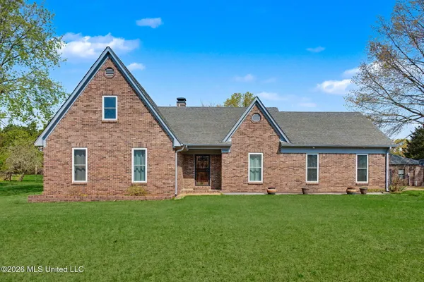 $450,000 | 5900 Paloma Drive, Olive Branch, MS 38654