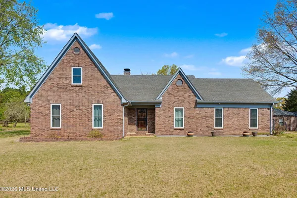 $450,000 | 5900 Paloma Drive, Olive Branch, MS 38654