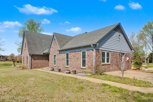 $450,000 | 5900 Paloma Drive, Olive Branch, MS 38654