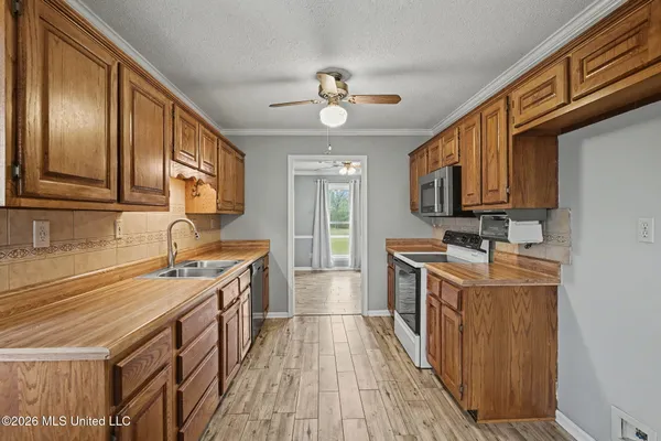 $450,000 | 5900 Paloma Drive, Olive Branch, MS 38654