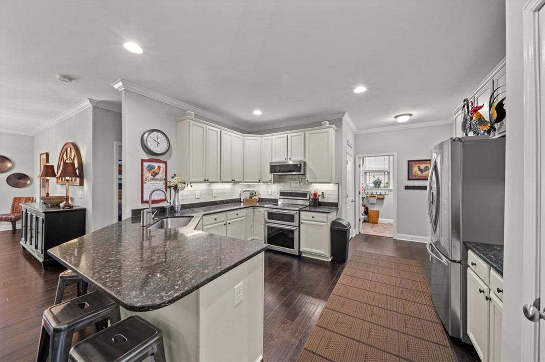 77 Angus Run Seneca, SC 29672 - Photo 10 of 36