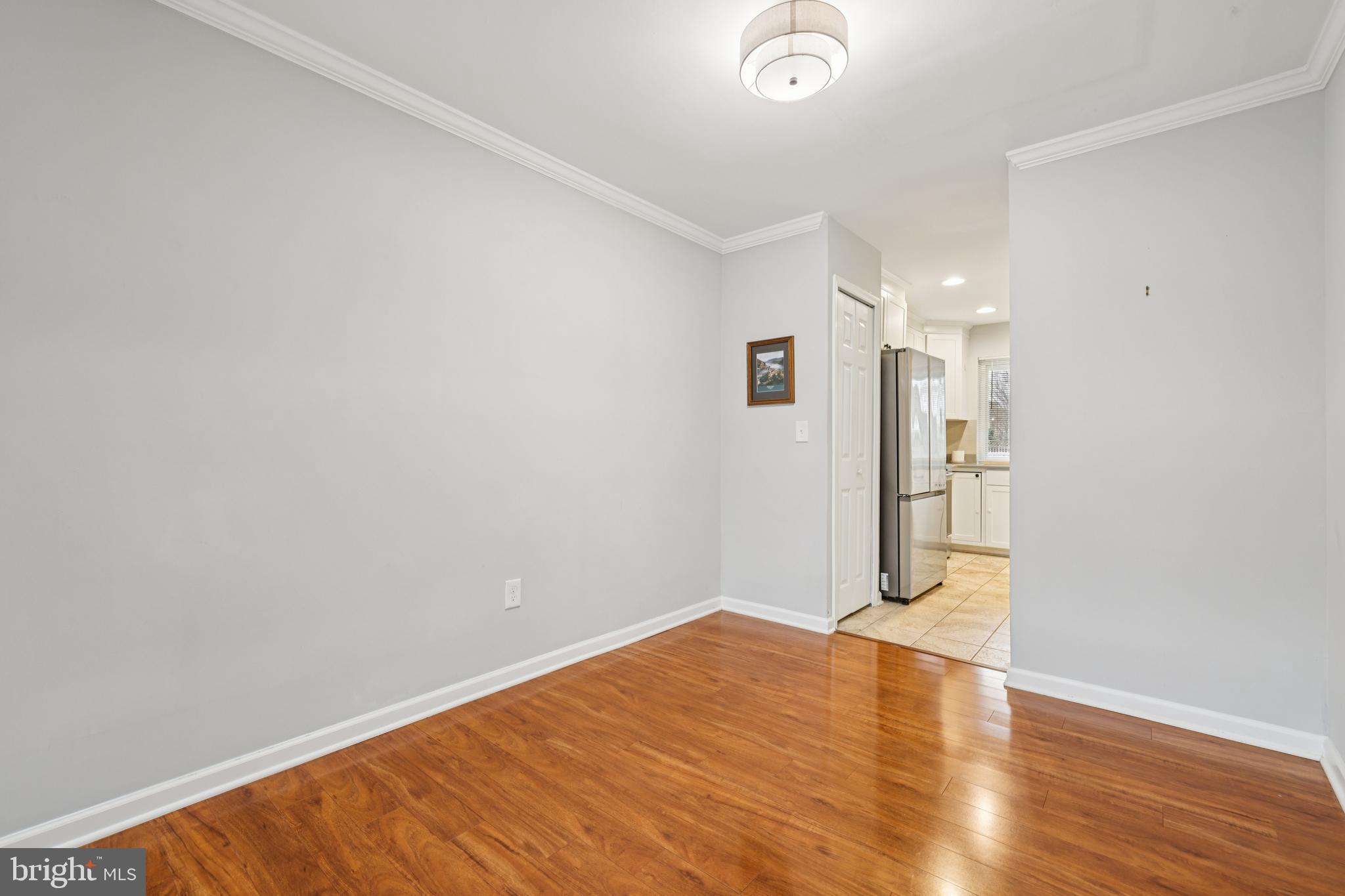 1014 Cedar Ridge Court Annapolis, MD 21403 - Photo 11 of 39 Living Room