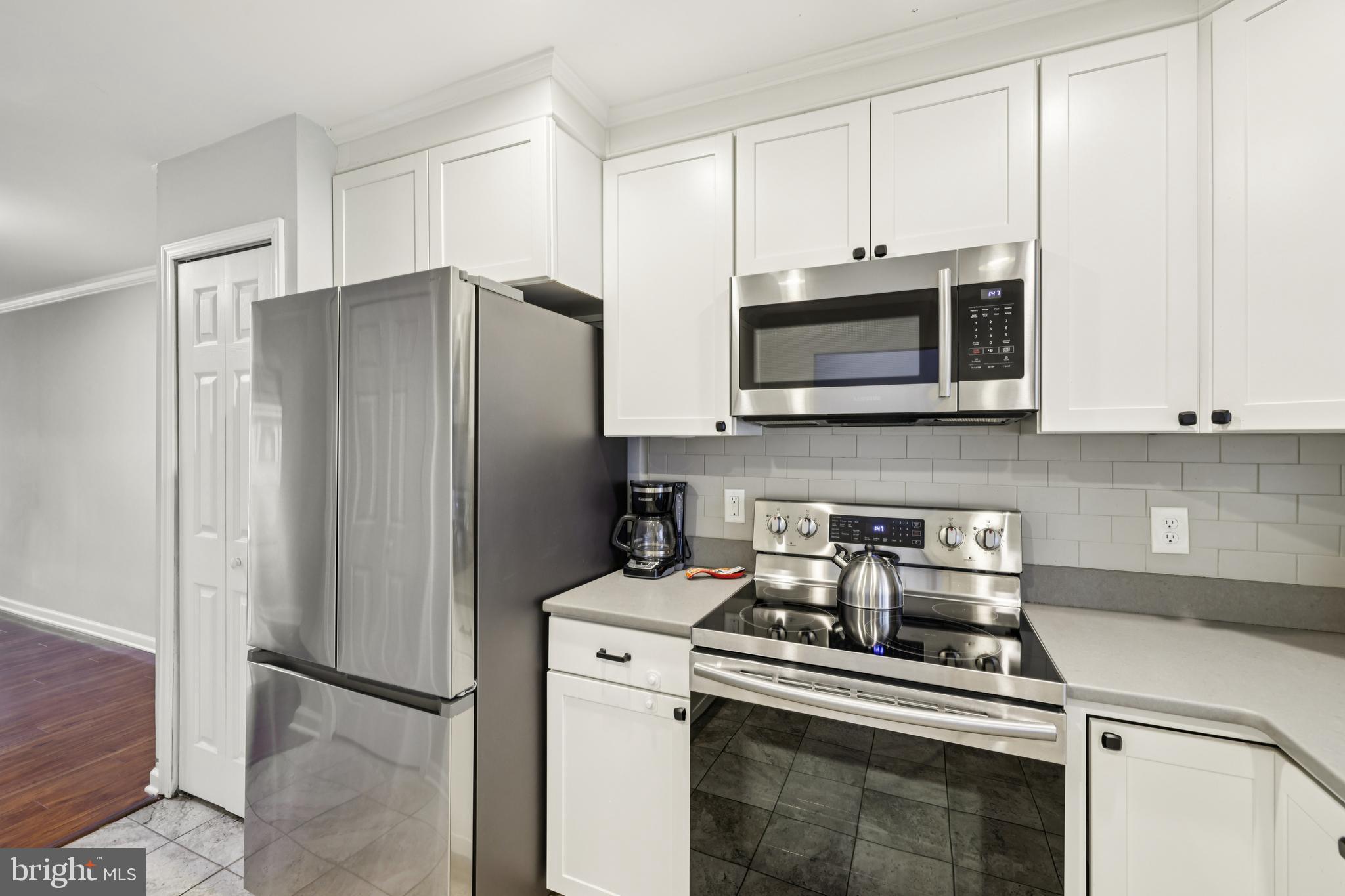 1014 Cedar Ridge Court Annapolis, MD 21403 - Photo 14 of 39 Kitchen