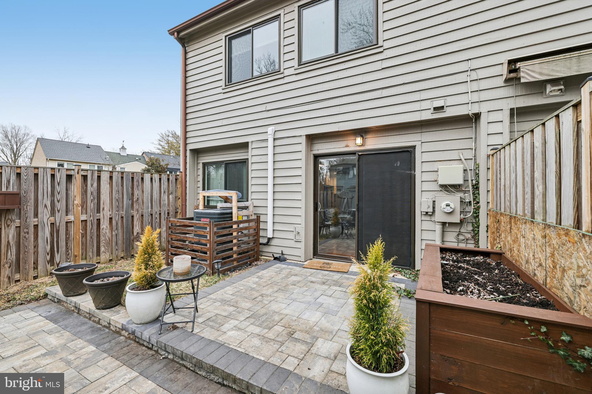1014 Cedar Ridge Court Annapolis, MD 21403 - Photo 5 of 39 Patio