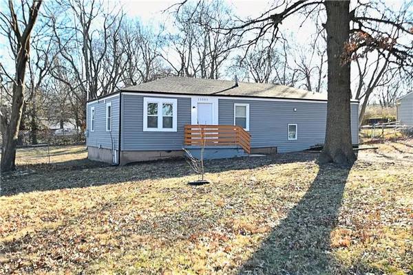 $169,900 | 11505 Grandview Road, Kansas City, MO 64137