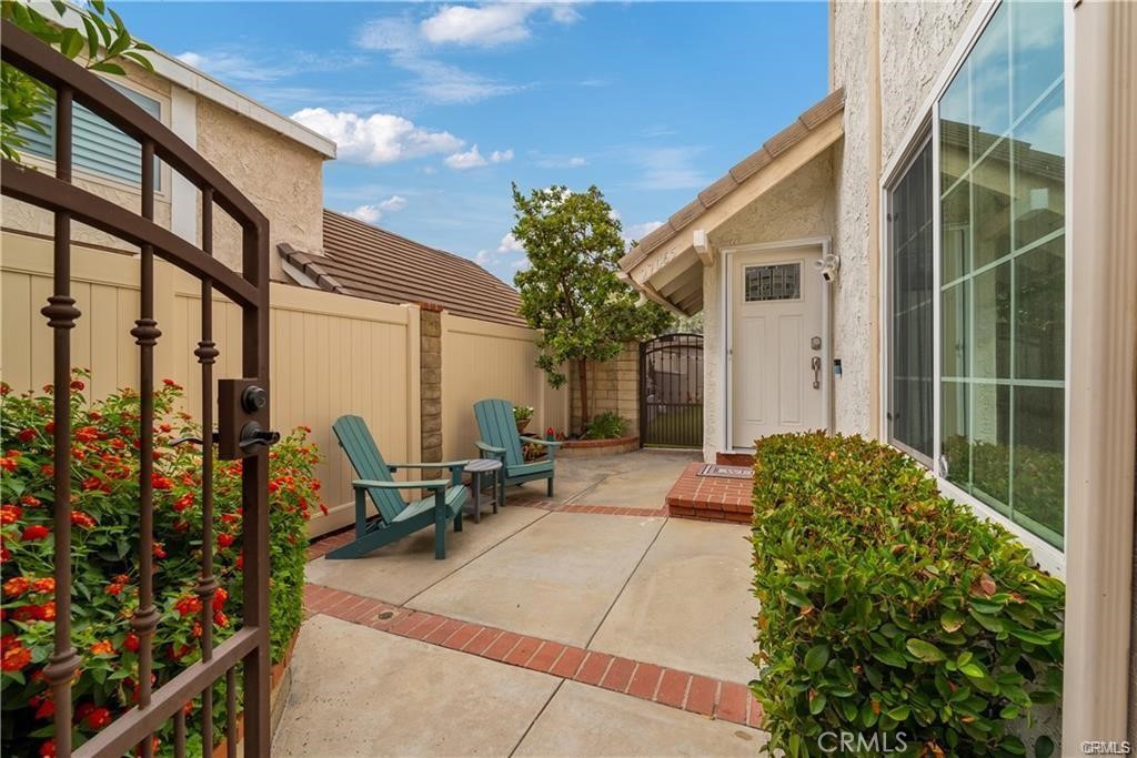 27065 Rio Prado Drive Valencia, CA 91354 - Photo 2 of 23