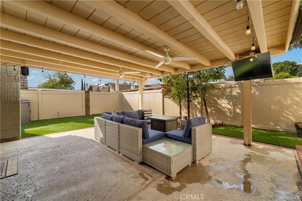 27065 Rio Prado Drive Valencia, CA 91354 - Photo 21 of 23