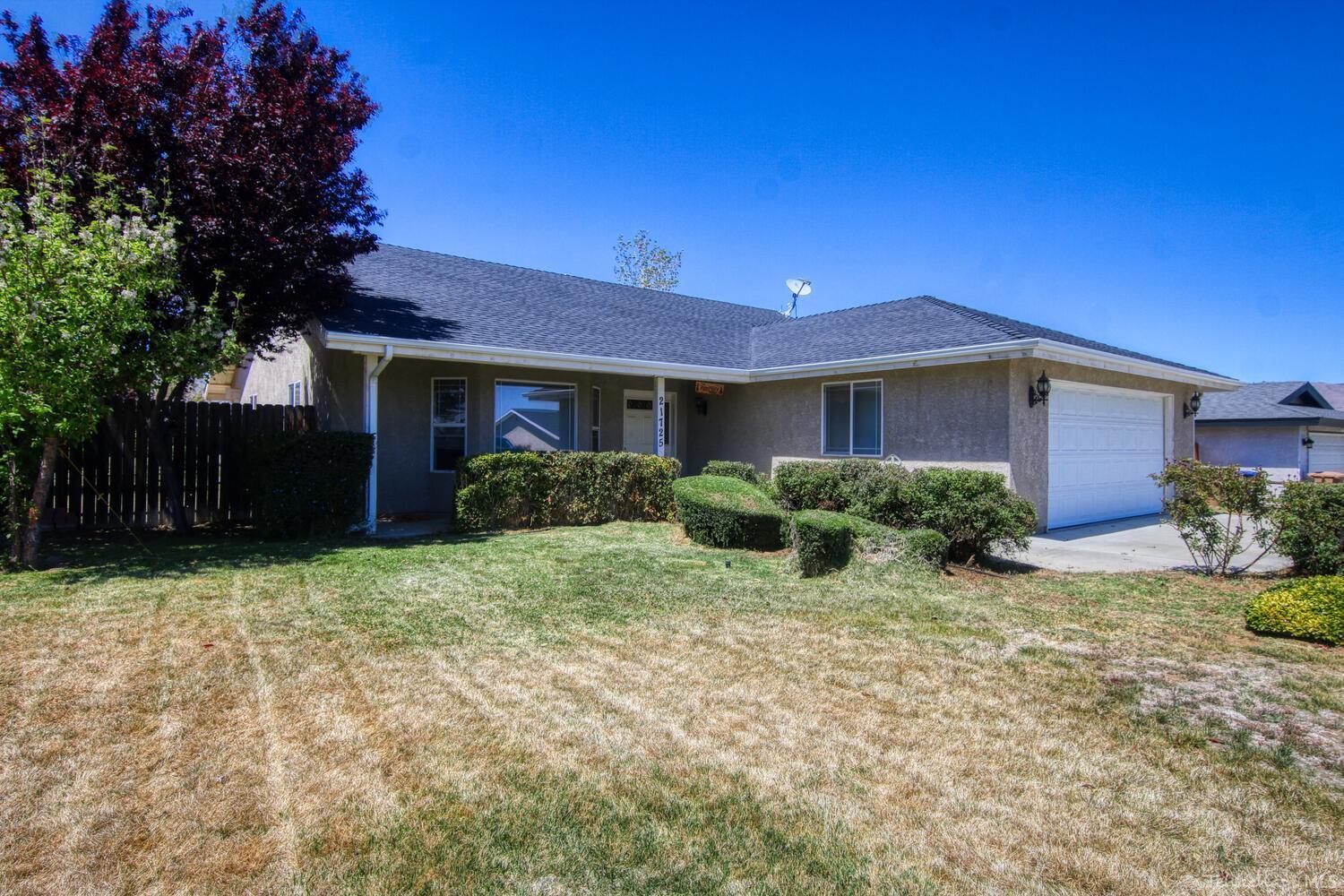 21725 Mid Way Tehachapi, CA 93561 - Photo 2 of 39 Gallery Image 2