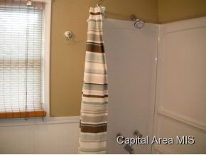 1100 North 32nd Street Springfield, IL 62702 - Photo 10 of 24 Gallery Image 10