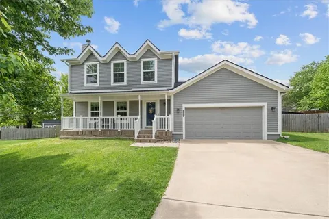 $420,000 | 21719 West 51st Terrace, Shawnee, KS 66226