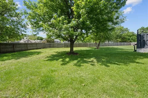 $420,000 | 21719 West 51st Terrace, Shawnee, KS 66226