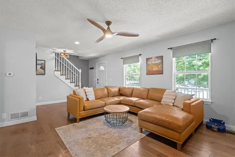 $420,000 | 21719 West 51st Terrace, Shawnee, KS 66226