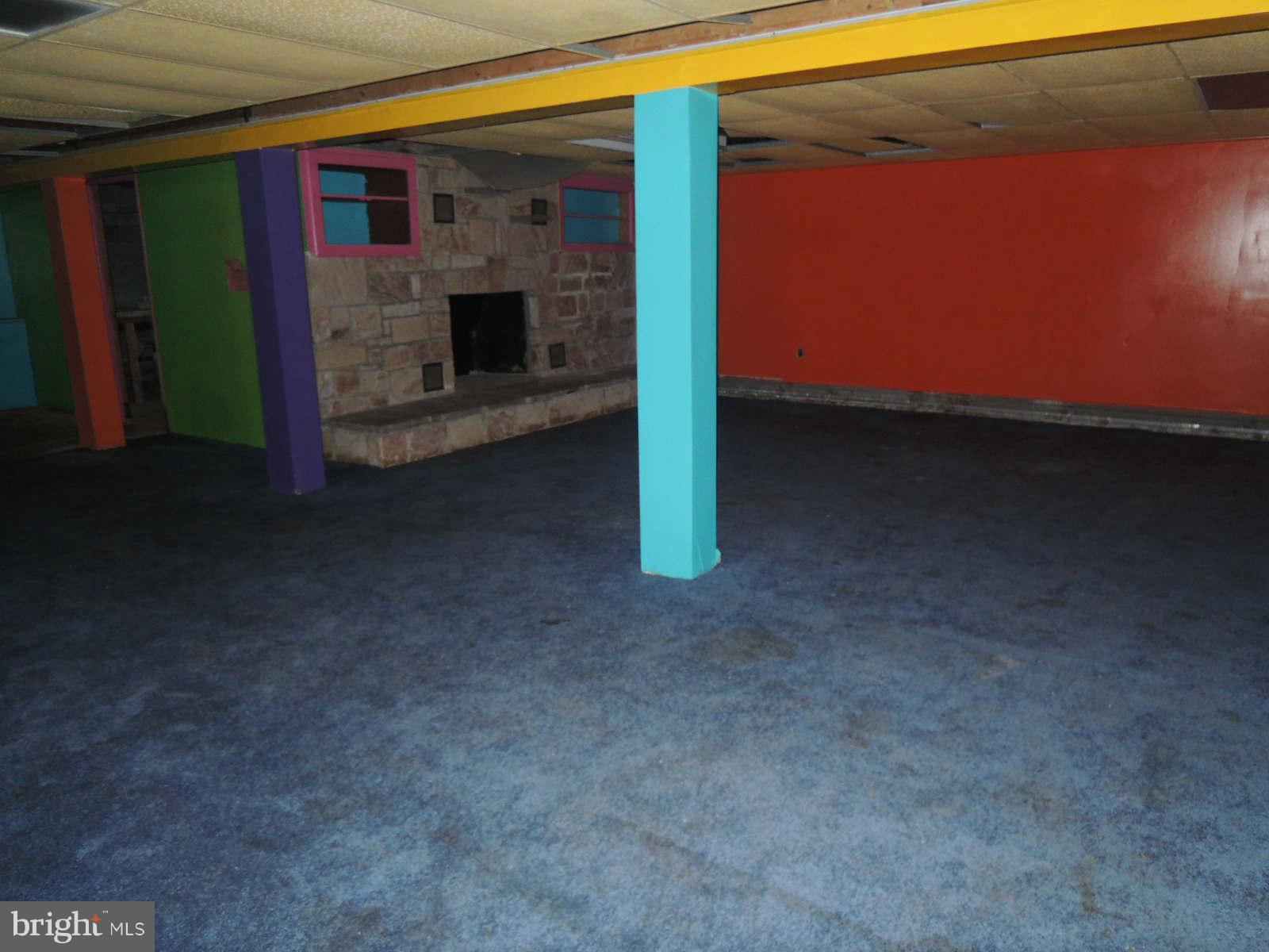 5042 Valley Road Berkeley Springs, WV 25411 - Photo 14 of 28 Basement