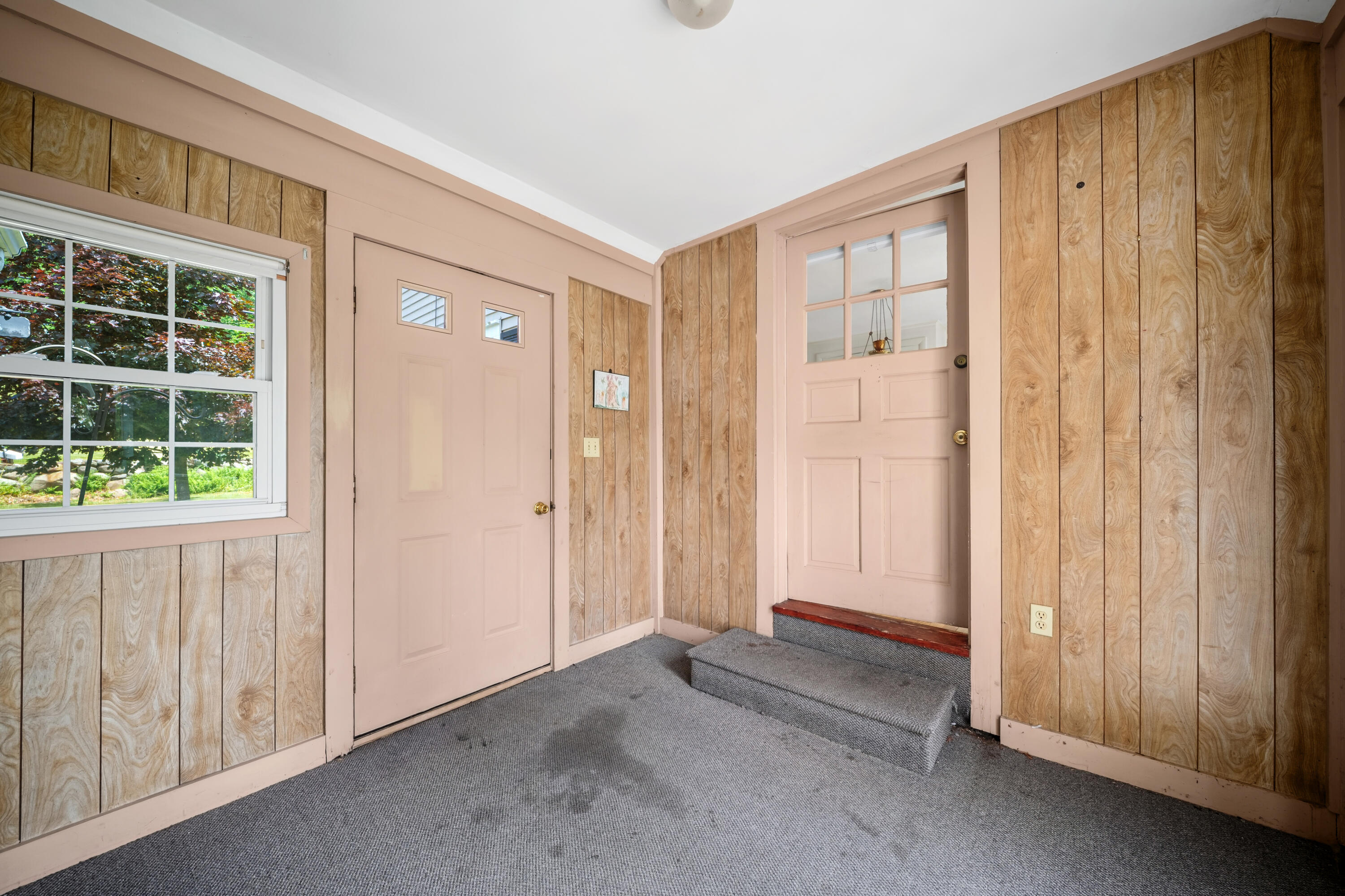 157 Old Road Eliot, ME 03903 - Photo 26 of 46 Mudroom off garage