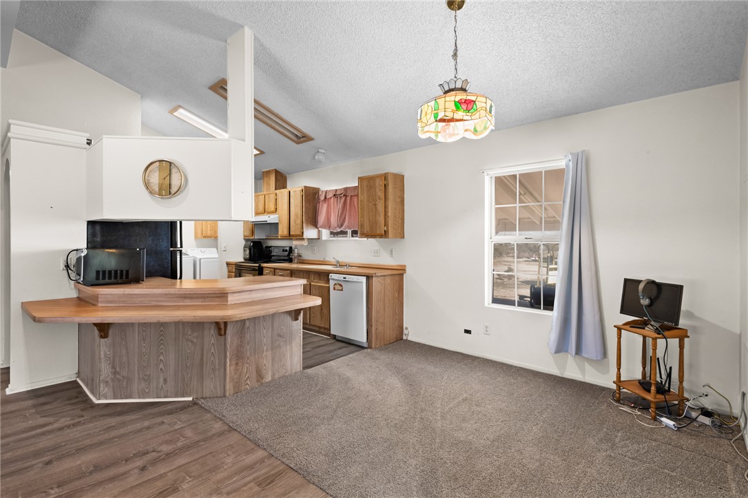 1418 South Canelo Road Golden Valley, AZ 86413 - Photo 15 of 39 Gallery Image 15