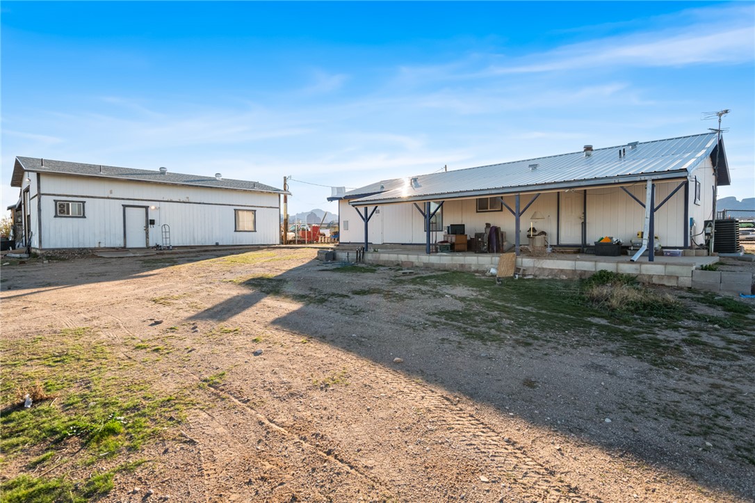 1418 South Canelo Road Golden Valley, AZ 86413 - Photo 37 of 39 Gallery Image 37