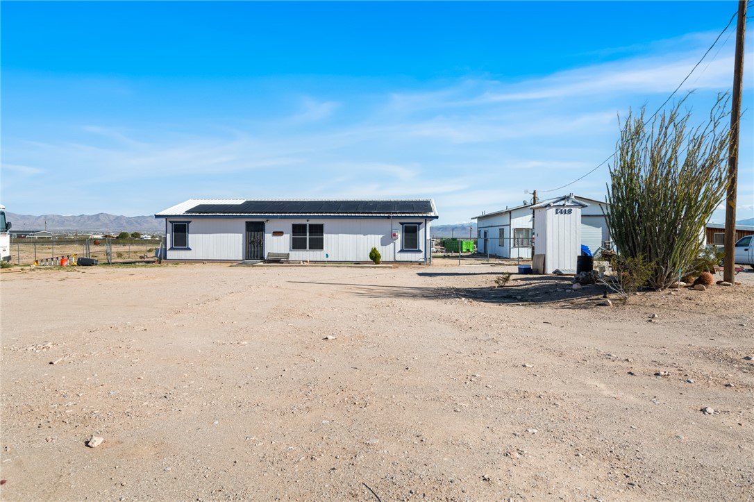 1418 South Canelo Road Golden Valley, AZ 86413 - Photo 6 of 39 Gallery Image 6