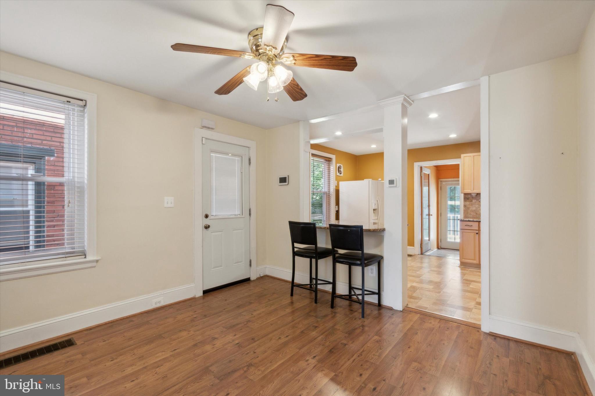 925 County Line Road Bryn Mawr, PA 19010 - Photo 2 of 15 Front entry into family room and kitchen