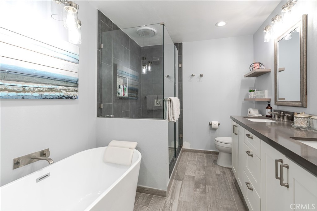 12 Juniper Irvine, CA 92612 - Photo 16 of 26