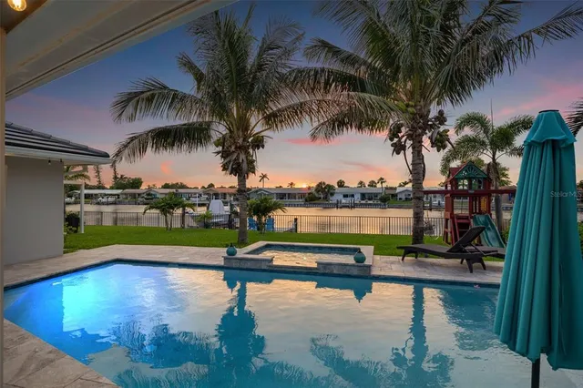 $1,450,000 | 4748 Overlook Drive Northeast, St. Petersburg, FL 33703