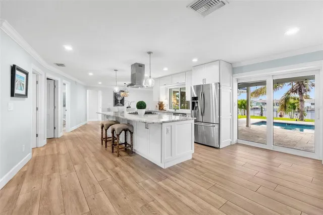 $1,450,000 | 4748 Overlook Drive Northeast, St. Petersburg, FL 33703