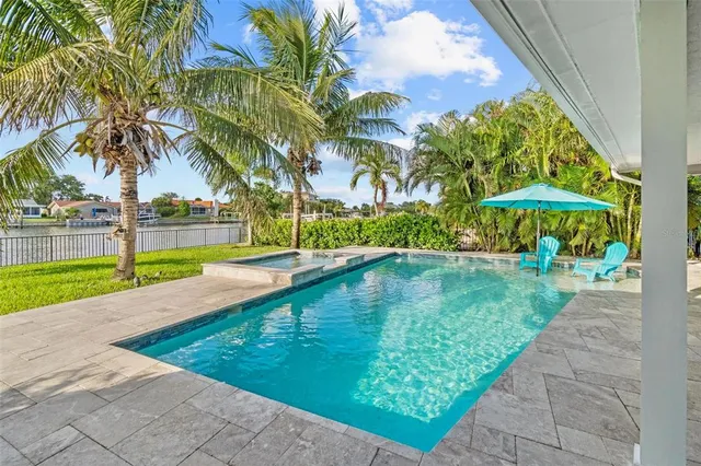 $1,450,000 | 4748 Overlook Drive Northeast, St. Petersburg, FL 33703