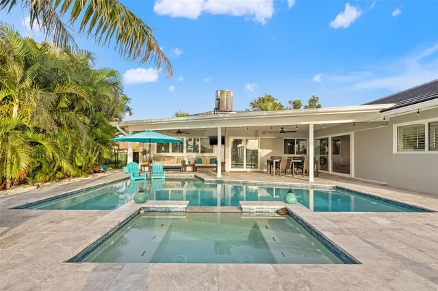 $1,450,000 | 4748 Overlook Drive Northeast, St. Petersburg, FL 33703