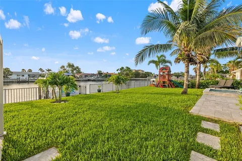 $1,399,000 | 4748 Overlook Drive Northeast, St. Petersburg, FL 33703