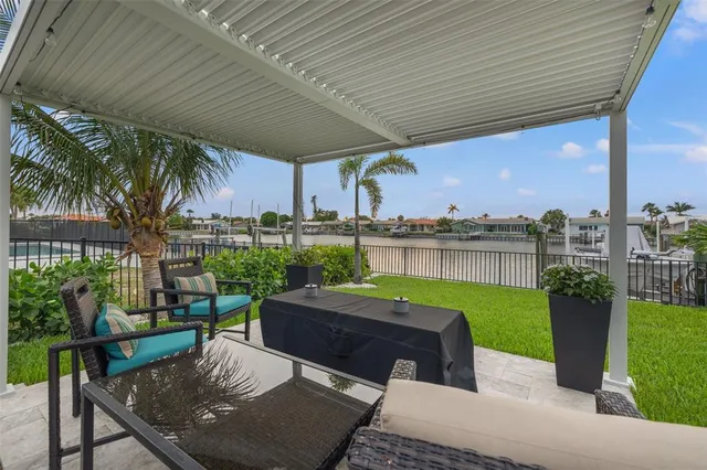 $1,450,000 | 4748 Overlook Drive Northeast, St. Petersburg, FL 33703