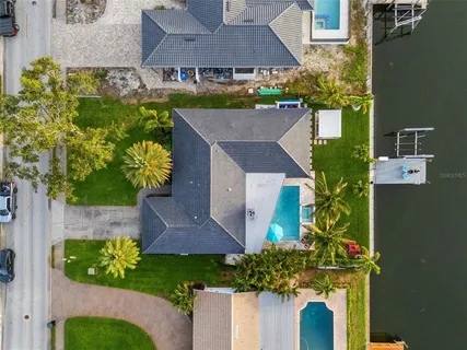 $1,399,000 | 4748 Overlook Drive Northeast, St. Petersburg, FL 33703