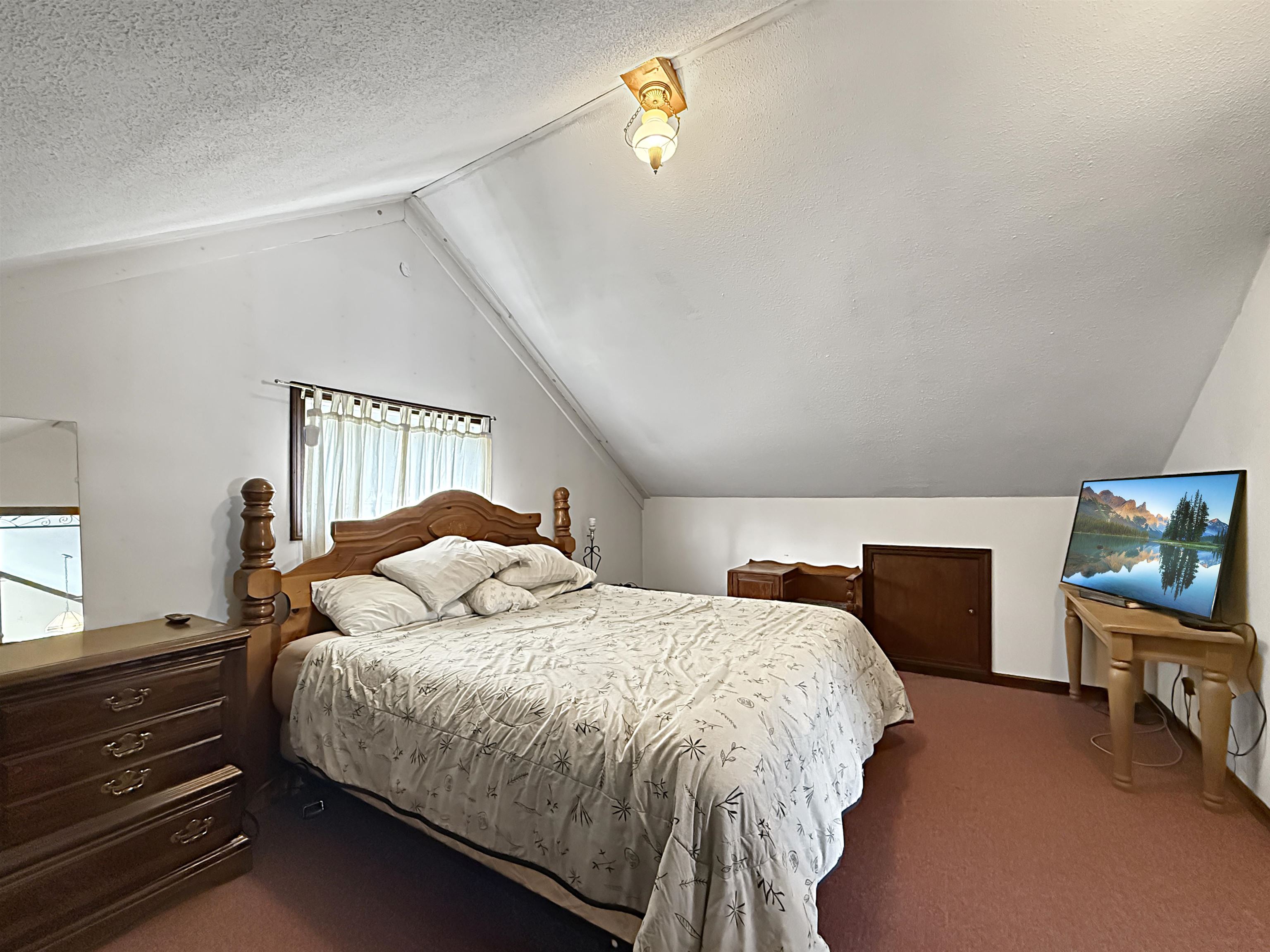4518 Highway 114 Canaan, VT 05903 - Photo 22 of 38