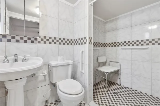 $139,500 | 3812 Metropolitan Street, New Orleans, LA 70126