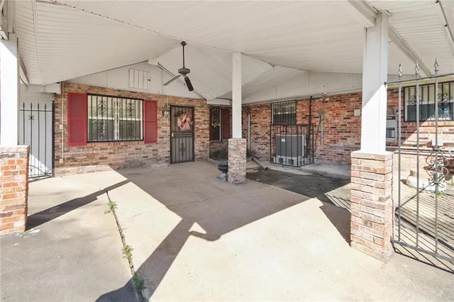 $139,500 | 3812 Metropolitan Street, New Orleans, LA 70126