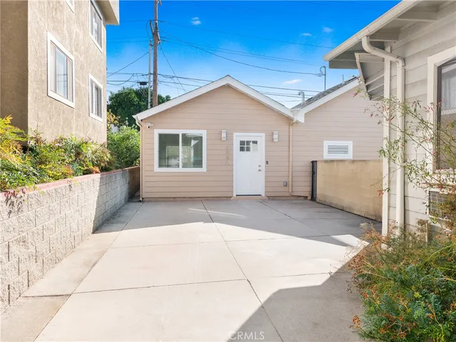 $2,950 | 636 Pioneer Drive, Unit A, Glendale, CA 91203