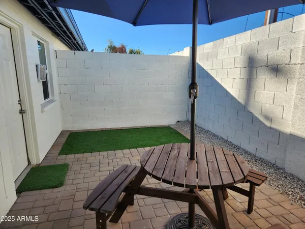 $2,300 | 299 South Oregon Street, Unit 3, Chandler, AZ 85225