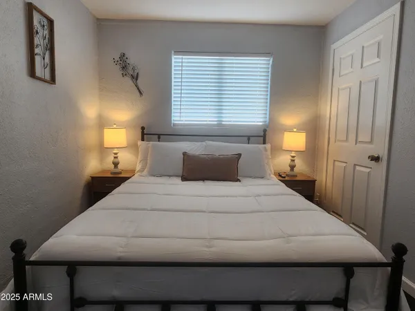 $2,300 | 299 South Oregon Street, Unit 3, Chandler, AZ 85225