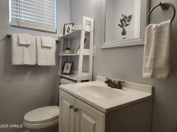 $2,300 | 299 South Oregon Street, Unit 3, Chandler, AZ 85225