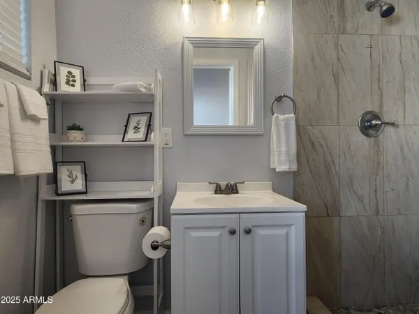 $2,300 | 299 South Oregon Street, Unit 3, Chandler, AZ 85225