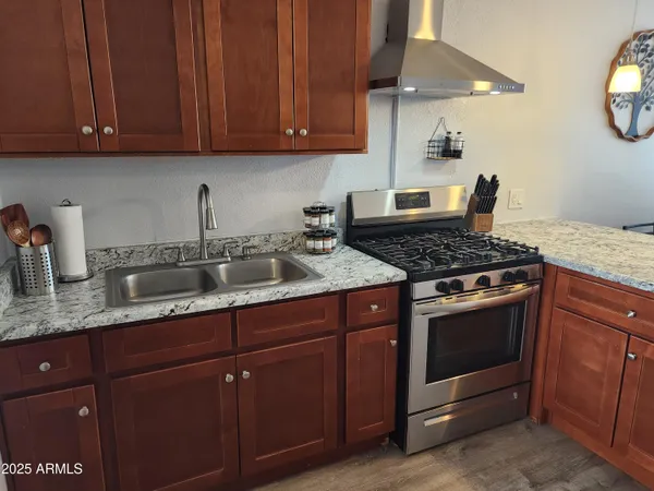 $2,300 | 299 South Oregon Street, Unit 3, Chandler, AZ 85225