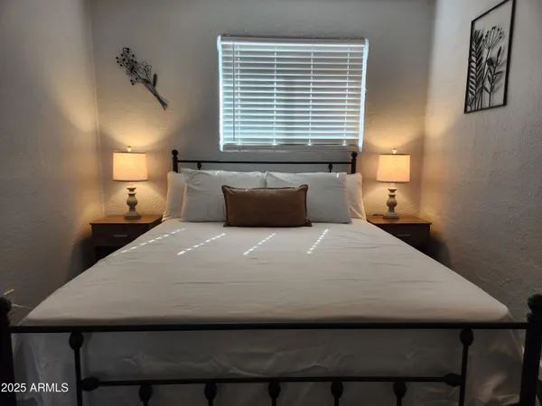 $2,300 | 299 South Oregon Street, Unit 3, Chandler, AZ 85225