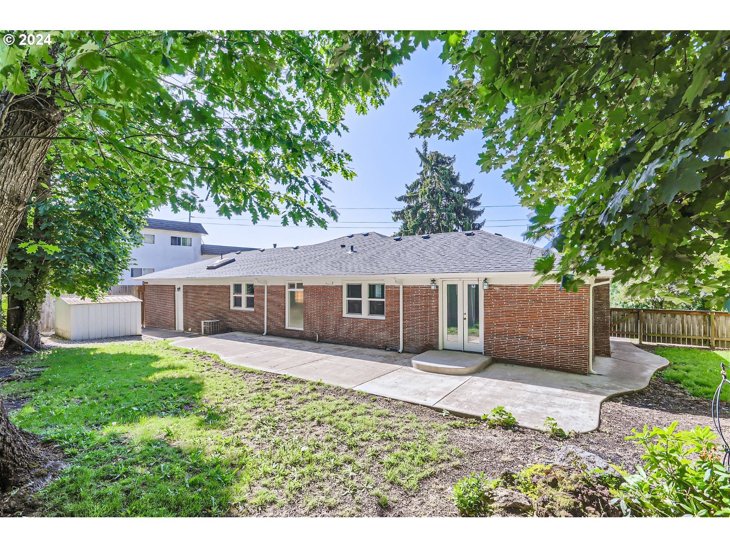 9386 Southwest 35th Avenue Portland, OR 97219 - Photo 26 of 29 a house view with a garden space