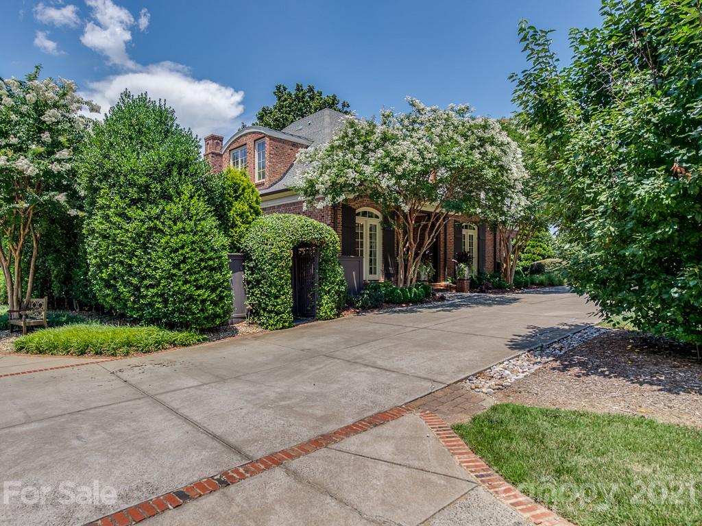 2332 Providence Road, Unit 1 Charlotte, NC 28211 - Photo 3 of 34 Gallery Image 3